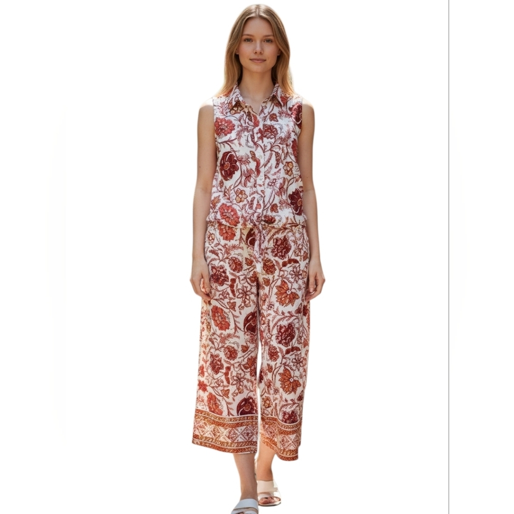 Nicole Miller Red and White Floral Linen/Rayon Pantsuit. XL.